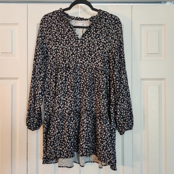 NWOT Floral Long Sleeve Dress 1/4 Button Top with Tier Size 13-14‎